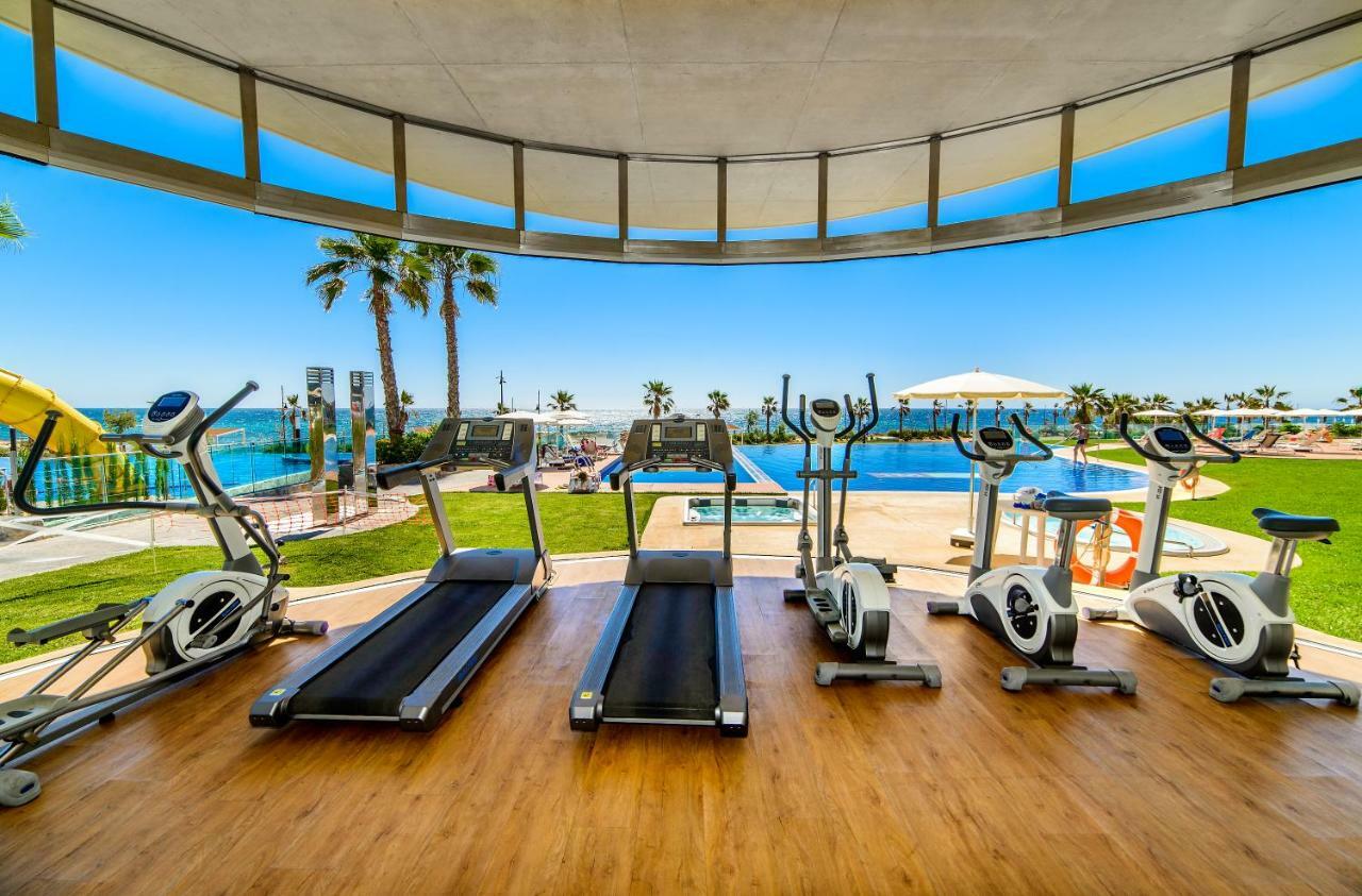 Crucero Apartment Торевиеха Екстериор снимка