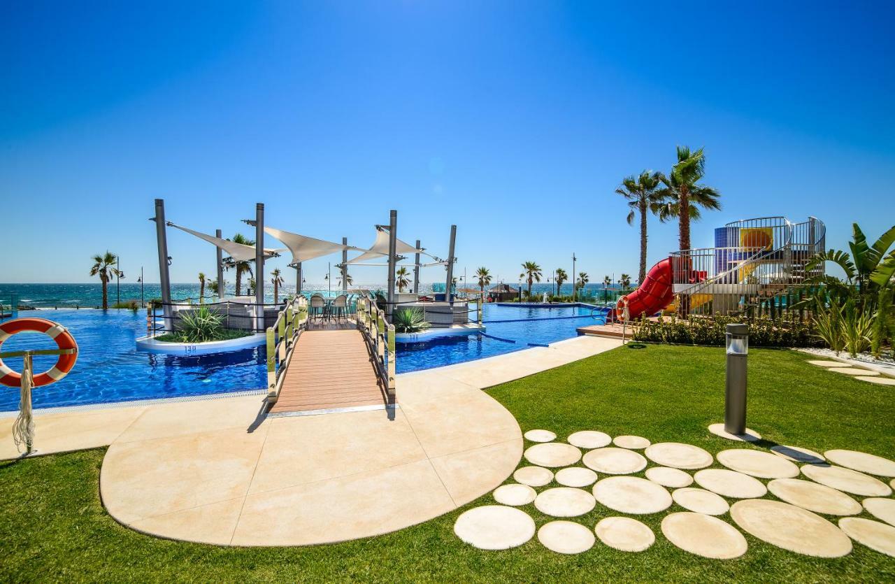 Crucero Apartment Торевиеха Екстериор снимка